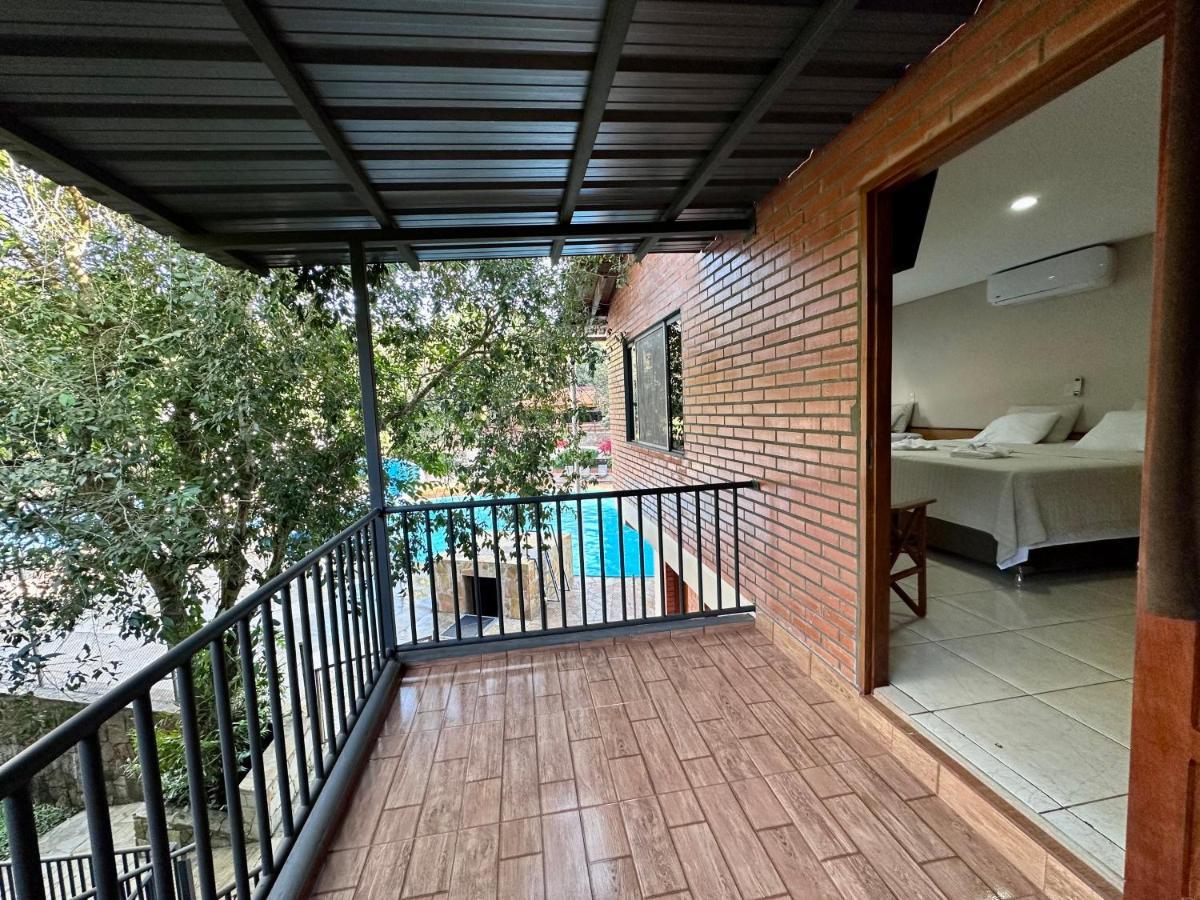 Parque Hotel Manantial Hohenau Kültér fotó