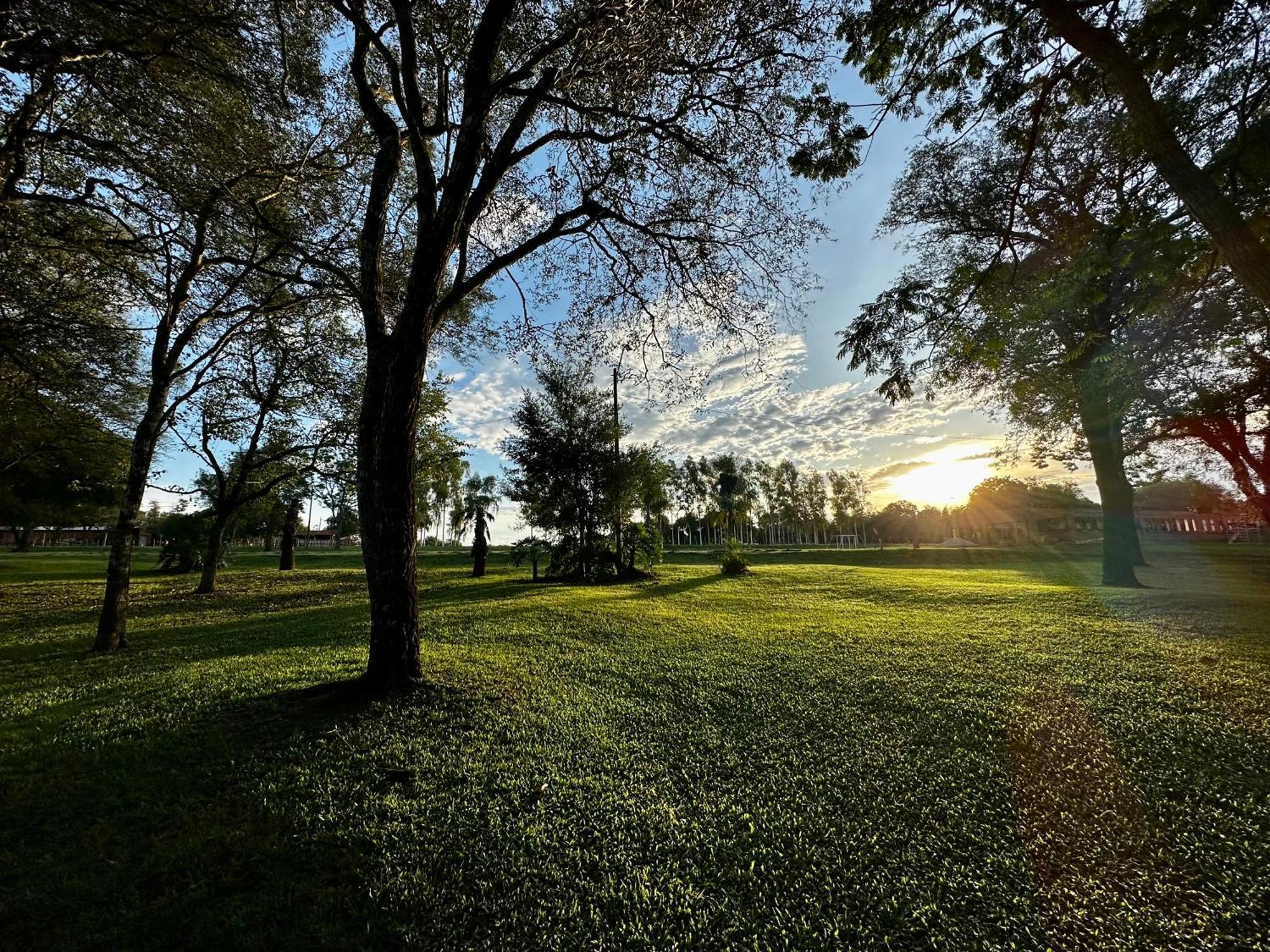 Parque Hotel Manantial Hohenau Kültér fotó