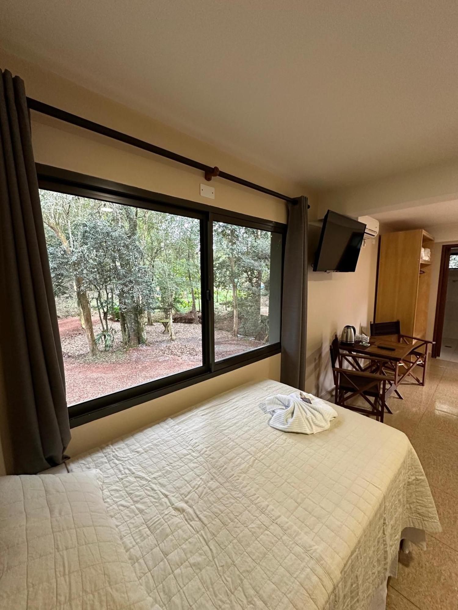 Parque Hotel Manantial Hohenau Kültér fotó
