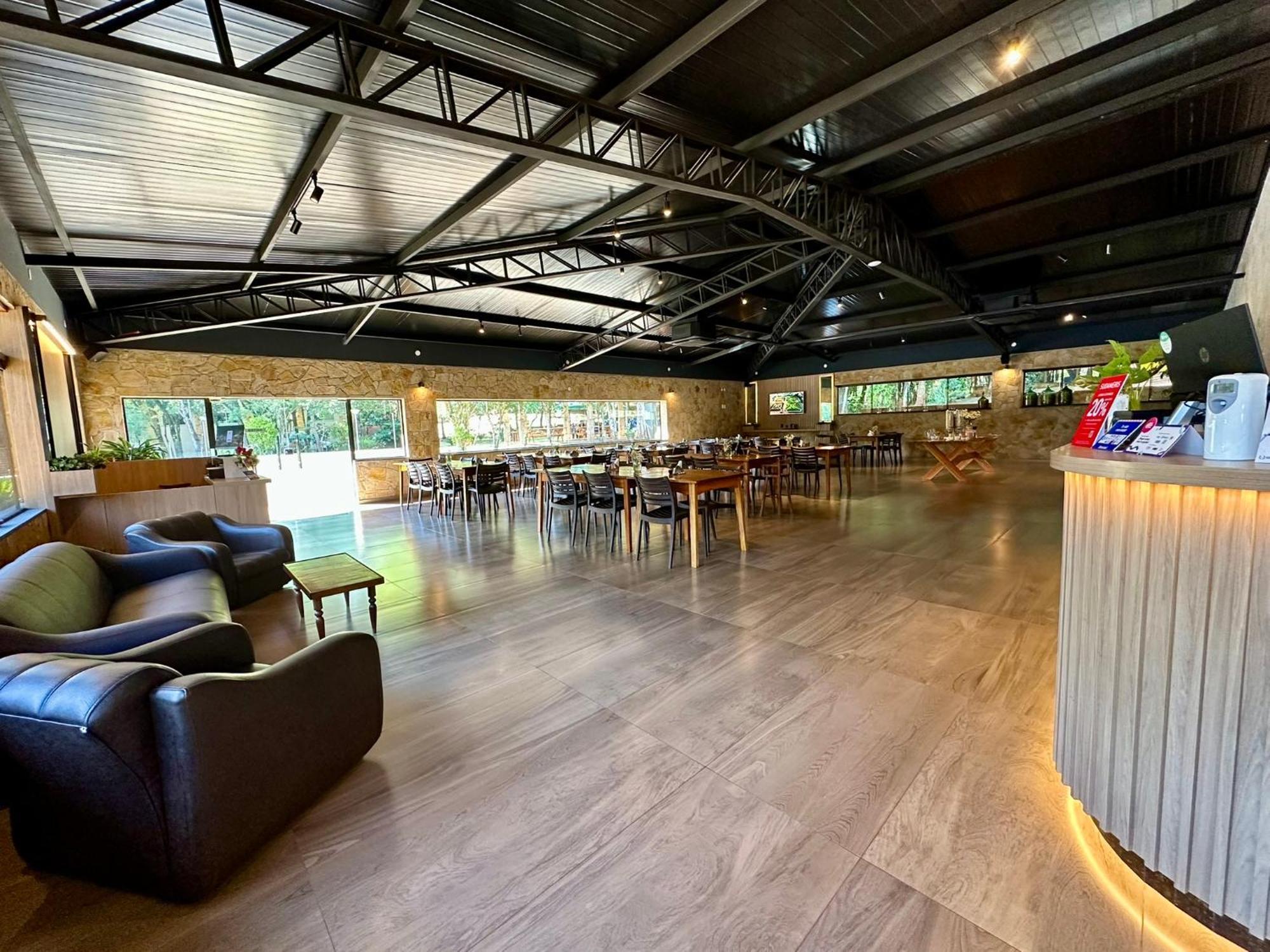 Parque Hotel Manantial Hohenau Kültér fotó